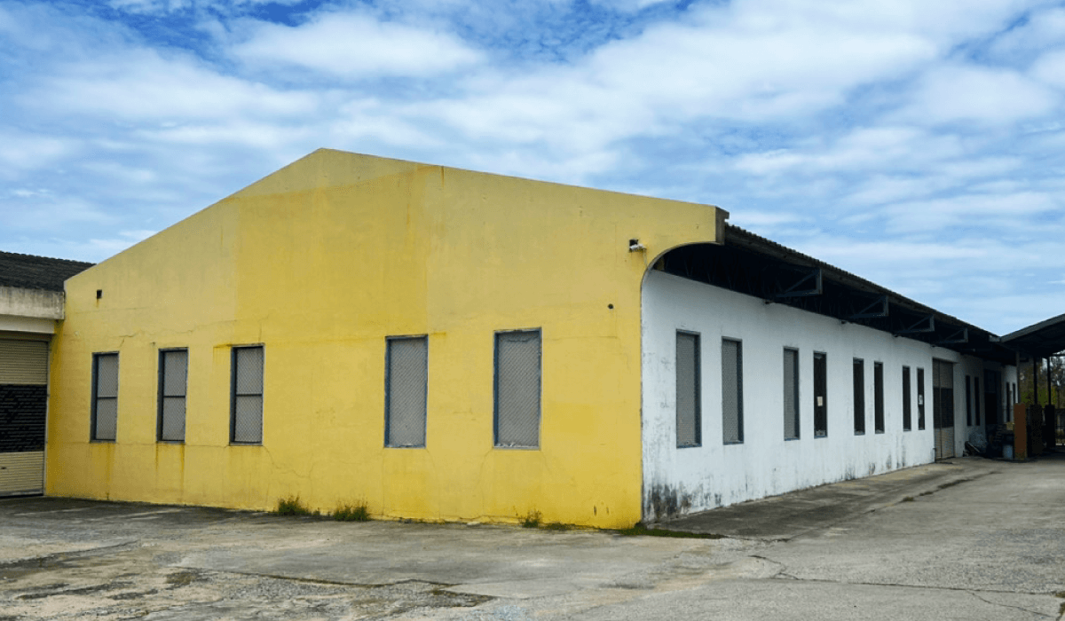 J-STORE Amphoe Sriracha